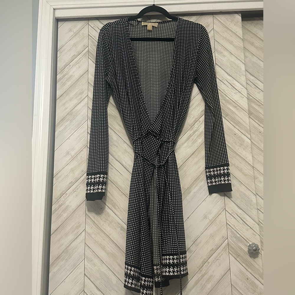 Michael Kors Black and White Long Sleeve Dress